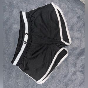 Rue21 Black & White Shorts Women’s XS